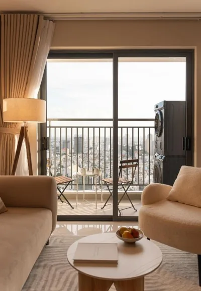 Soho Grand Central Residence by Serenity Living – Fotos 3